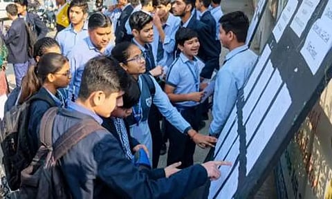 சிபிஎஸ்இ 10 ஆம் வகுப்பு தேர்வு முடிவுகள் வெளியீடு: 93.66 சதவீதம் தேர்ச்சி