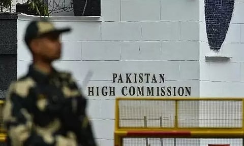 பாகிஸ்தான் தூதரக அதிகாரி நாட்டை விட்டு வெளியேற மத்திய அரசு உத்தரவு