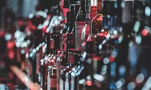 கர்நாடகாவில் மதுபானங்கள் விலை மீண்டும் உயர்வு - அதிர்ச்சியில் மதுப்பிரியர்கள்