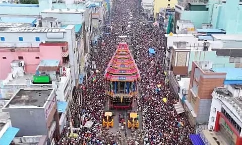 காஞ்சிபுரம் வரதராஜ பெருமாள் கோவில் தேரோட்டம்