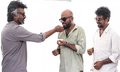 ஒளிப்பதிவாளர் பிறந்தநாளை கொண்டாடிய "ஜெயிலர் 2" படக்குழு