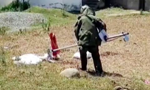 காஷ்மீரில் வெடிக்காத 42 பீரங்கி குண்டுகள் அழிப்பு