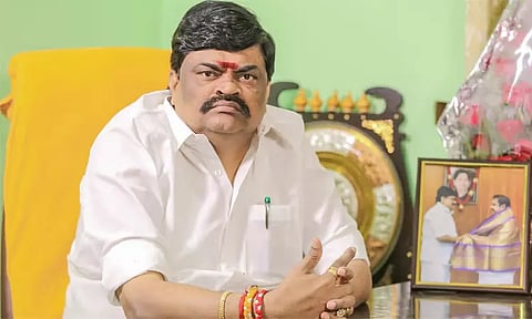 முன்னாள் அமைச்சர் ராஜேந்திர பாலாஜி மீதான மோசடி வழக்கு வேறொரு கோர்ட்டுக்கு மாற்றம்