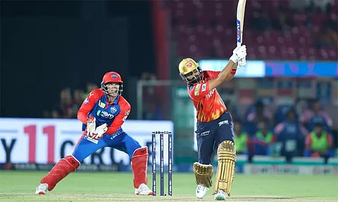 ஸ்ரேயாஸ் ஐயர் அதிரடி: டெல்லி அணிக்கு 207 ரன்கள் வெற்றி இலக்கு