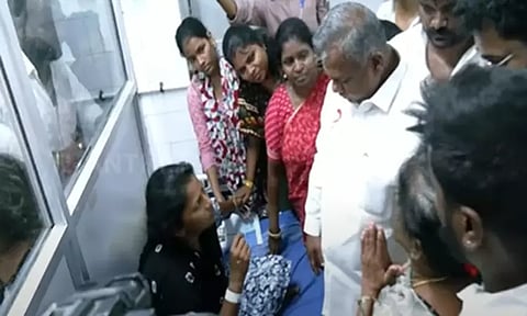 த.வெ.க. பெண் நிர்வாகிகள் மீது தாக்குதலா? - சென்னை கமிஷனர் அலுவலகம் விளக்கம்