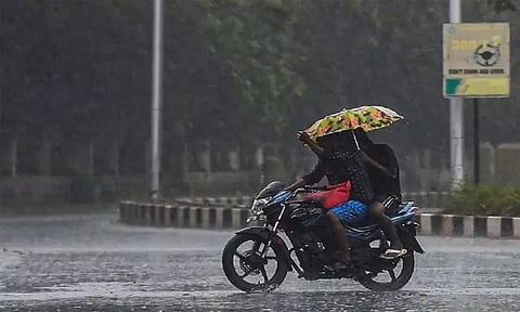 நீலகிரி, கோவை மாவட்டங்களுக்கு மீண்டும் சிவப்பு எச்சரிக்கை