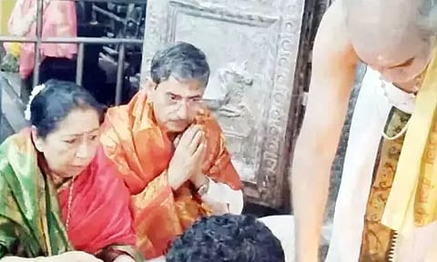 ராமேஸ்வரம் கோவிலில் கவர்னர் ஆர்.என்.ரவி சாமி தரிசனம்