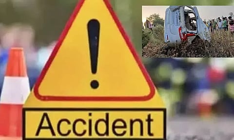 திருமண நிகழ்ச்சிக்கு சென்றபோது பள்ளத்தில் கார் கவிழ்ந்து விபத்து; 5 பேர் பலி