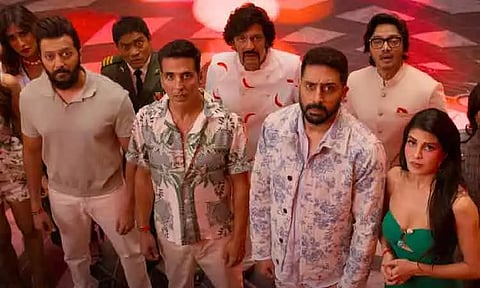 ஒரே நாளில் இரண்டு கிளைமாக்சுடன் வெளியாகும் 'ஹவுஸ்புல் 5' படம்