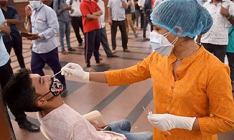 மீண்டும் வேகமெடுக்கும் கொரோனா: இந்தியாவில் பாதிப்பு 4 ஆயிரத்தை தாண்டியது