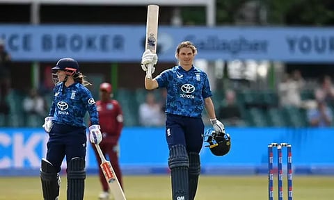  Image Courtesy: @ICC / @englandcricket