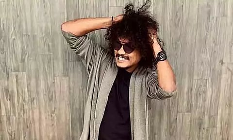 நடிகர் புகழ் நடிக்கும் புதிய படம் பூஜையுடன் தொடக்கம்