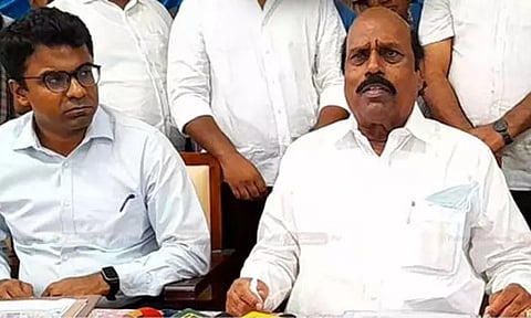 எடப்பாடி பழனிசாமி பொய் கனவு காண்கிறார் - எ.வ.வேலு