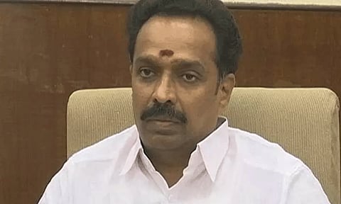 நில அபகரிப்பு வழக்கு: முன்னாள் அமைச்சர் எம்.ஆர்.விஜயபாஸ்கர் நேரில் ஆஜராக உத்தரவு