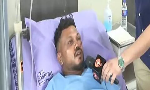 "என்னை சுற்றிலும் சடலங்கள்.. " - விமான விபத்தில் உயிர் பிழைத்த ஒரே பயணி கூறியது என்ன..?