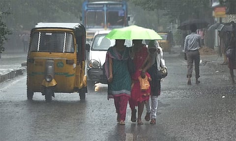 13 மாவட்டங்களில் இரவு 7 மணி வரை மழைக்கு வாய்ப்பு