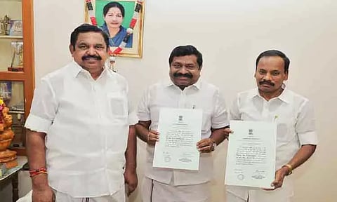 அ.தி.மு.க. மாநிலங்களவை புதிய உறுப்பினர்கள் எடப்பாடி பழனிசாமியிடம் வாழ்த்து