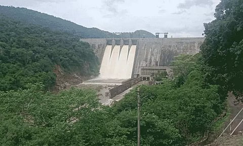 பில்லூர் அணை நிரம்பியது; நடப்பாண்டில் 2-வது முறையாக தண்ணீர் திறப்பு