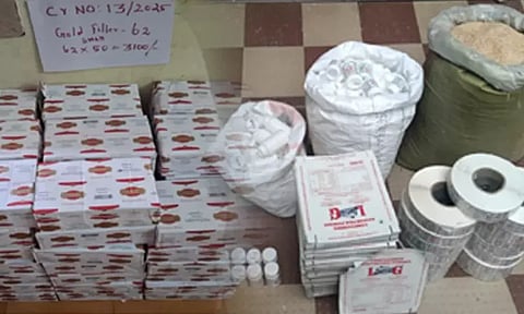 போலி தயாரிப்புகளை விற்பனை செய்ய முயன்ற இரண்டு பேர் கைது