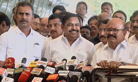 விரும்பும் தெய்வங்களை வழிபடுவது ஜனநாயக உரிமை - எடப்பாடி பழனிசாமி