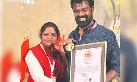 3 கேமராக்கள், 2 நாட்கள்.. உலக சாதனை புத்தகத்தில் இடம்பிடித்த தமிழ் படம்