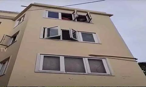 காதல் தோல்வியால் தற்கொலைக்கு முயன்ற இளம்பெண் - சாதுர்யமாக பேசி காப்பாற்றிய பெண் காவல் உதவி ஆய்வாளர்