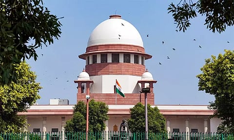 திருச்சி முகாமில் உள்ள இலங்கை அகதியை நாடு கடத்த சுப்ரீம் கோர்ட்டு தடை