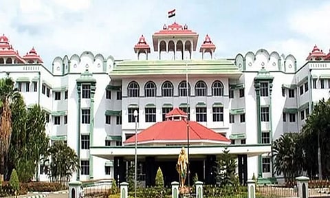 திருப்பரங்குன்றம் மலை விவகாரம்: 2 நீதிபதிகள் மாறுபட்ட தீர்ப்பு