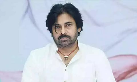 பவன் கல்யாண் புகைப்படம் மார்பிங் - 3 பேர் கைது