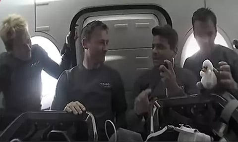 சுபான்ஷு சுக்லா குழுவினருடன் விண்வெளிக்கு சென்ற வாத்து பொம்மை... காரணம் என்ன?