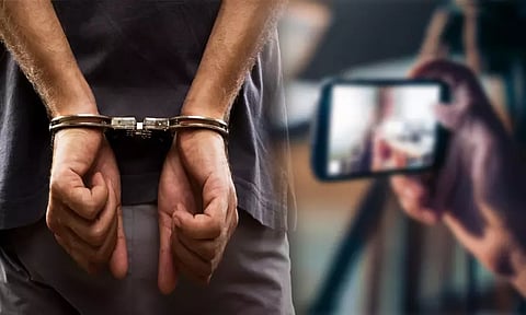 ஜப்பானில் சிறுமிகளின் ஆபாச படங்களை சமூகவலைதளத்தில் பகிர்ந்த ஆசிரியர்கள் கைது