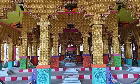 தங்க நிறத்தில் ஜொலிக்கும் சுவாமி சண்முகர் யாகசாலை