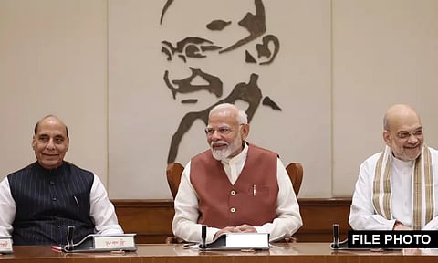 முதல்முறையாக வேலைக்கு செல்பவர்களுக்கு மாதம் ரூ.15 ஆயிரம் வழங்கும் திட்டம் மத்திய மந்திரிசபை கூட்டத்தில் ஒப்புதல்