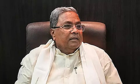 ஹாசன் மாரடைப்பு உயிரிழப்பில் அரசியல்: பா.ஜனதாவுக்கு சித்தராமையா கண்டனம்