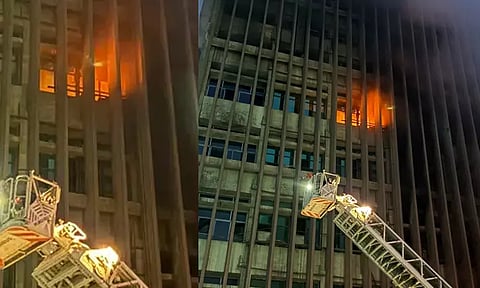 தொலைத்தொடர்பு நிறுவனத்தில் தீ விபத்து - செல்போன் சேவை பாதிப்பு