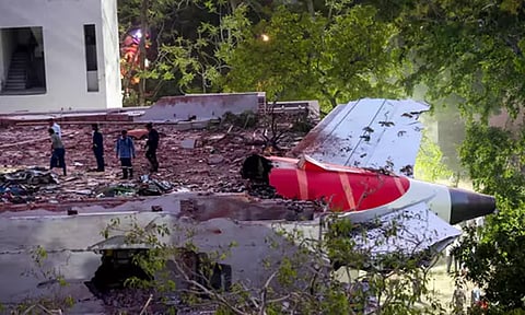 ஏர் இந்தியா விமான விபத்து: முதல் கட்ட விசாரணை அறிக்கை மத்திய அரசிடம் தாக்கல்