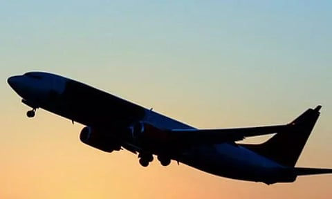 கடும் நிதி நெருக்கடி: பாகிஸ்தான் ஏர்லைன்ஸ் விற்பனைக்கு வருகிறது