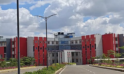 திருச்சி ஐ.ஐ.ஐடியில் வழங்கப்படும் பட்ட மேற்படிப்புகள் என்னென்ன? முழு விவரம்