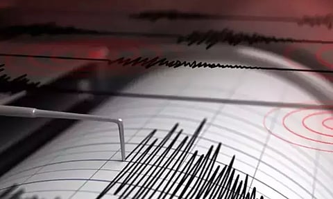 இந்தோனேஷியாவில் சக்தி வாய்ந்த நிலநடுக்கம்: 6.7 ஆக பதிவு