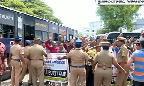 சென்னை டிபிஐ வளாகத்தில் 8-வது நாளாக போராட்டம்: பகுதி நேர ஆசிரியர்கள் கைது