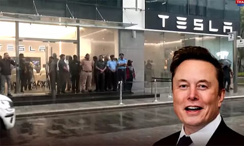 எலான் மஸ்க்கின் டெஸ்லா கார் நிறுவனத்தின் முதல் ஷோரூம் மும்பையில் திறப்பு