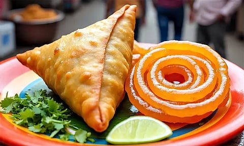 ஆபத்தான உணவுகள் பட்டியலில் சமோசா, ஜிலேபி? - மத்திய அரசு மறுப்பு