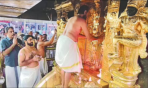 ஆடி மாத பூஜைக்காக சபரிமலை அய்யப்பன் கோவில் நடை திறப்பு