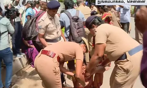 சென்னை டிபிஐ வளாகத்தில் பகுதிநேர ஆசிரியர்கள் தொடர் போராட்டம்