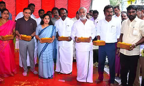 திரு.வி.க.நகரில் ரூ.6.44 கோடியில் பள்ளிக் கட்டடம்: அமைச்சர் சேகர்பாபு அடிக்கல் நாட்டினார்