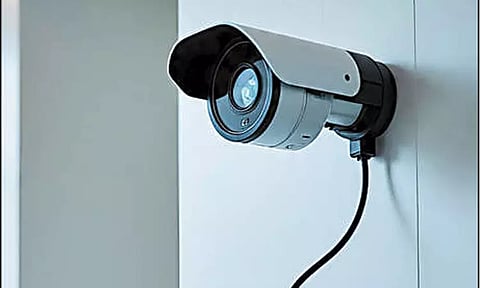 பள்ளிகளில் கண்காணிப்பு கேமராக்கள் கண்டிப்பாக நிறுவ வேண்டும் - சிபிஎஸ்இ உத்தரவு