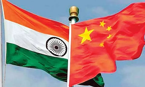 சீன சுற்றுலா பயணிகளுக்கு மீண்டும் விசா - மத்திய அரசு அறிவிப்பு