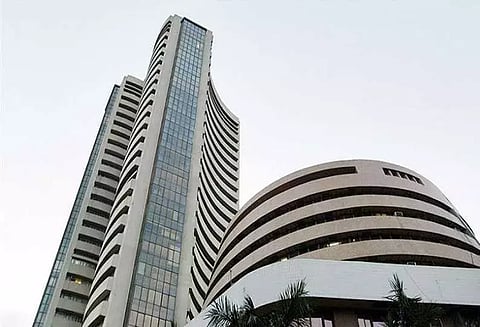 வர்த்தக ஒப்பந்தம் எதிரொலி; லாபத்துடன் தொடங்கிய பங்கு சந்தைகள்