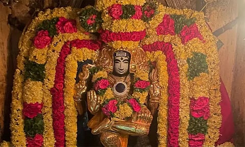 ஆலங்குடி ஆபத்சகாயேஸ்வரர் குருபரிகார கோவிலில் சிறப்பு வழிபாடு