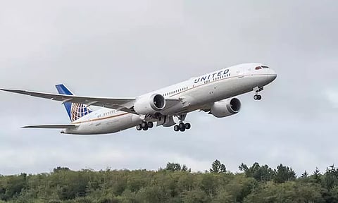 அமெரிக்காவில் போயிங் ரக விமானத்தில் பழுது: அவசர அவசரமாக தரையிறக்கம்